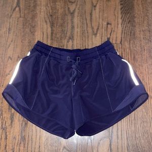 Lululemon Hotty Hot Shorts